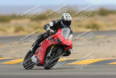 media/Jan-15-2023-SoCal Trackdays (Sun) [[c1237a034a]]/Turn 15 (1pm)/